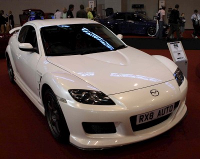 Mazda RX8 White : click to zoom picture.